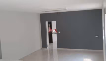 Casa Ampla 180M² Área Construída 3 Dorms. + Suíte situada no Jardim Ana Emília em Taubaté/SP