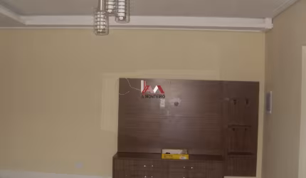 Ampla Casa 3 Dormitórios c/ Suíte + Ponto Comercial com Salão e Mezanino no Bosque da Saúde em Taubaté/SP