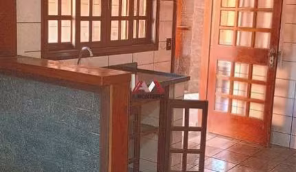 Casa com 3 quartos para alugar na Rua José Davi, 126, Vila Prosperidade, Taubaté, 400 m2 por R$ 2.500
