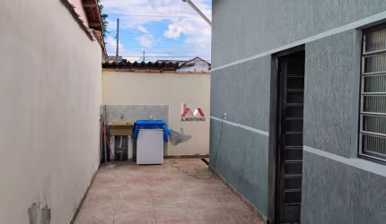 Imperdível: Casa de 3 quartos no Residencial Maricá em Pindamonhangaba-SP, com 2 banheiros, 2 vagas de garagem e 113,41m²!