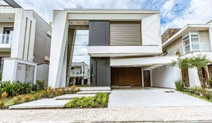 Casa em condomínio com ampla área de lazer harmony Village