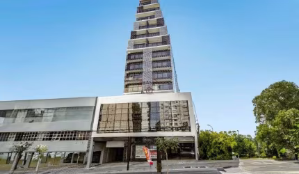SALA COMERCIAL COM ÁREA EXTERNA + VAGA DE GARAGEM DUPLA