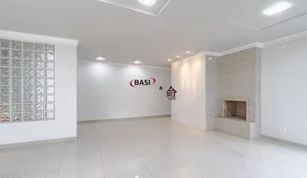 CASA COM 4 DORMITÓRIOS NO BUTIATUVINHA