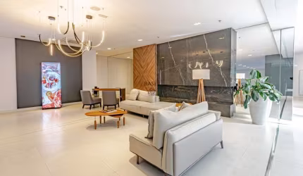 Apartamento de dois dormitórios no trigésimo primeiro andar, com umas das vistas mais incríveis que você terá da cidade!