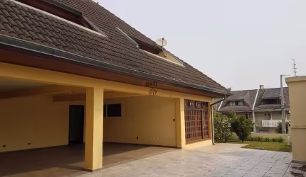 Excelente Casa no bairro Guabirotuba