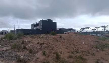 Terreno de Esquina em Quatro Barras
