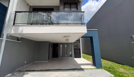 Casa nova, 3 suítes, 2 vagas, Botânico