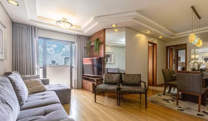 Apartamento de 3 Quartos à venda no Bacacheri (semi-mobiliado,  ensolarado, andar alto)