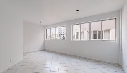 Sala Comercial no Centro de Curitiba!