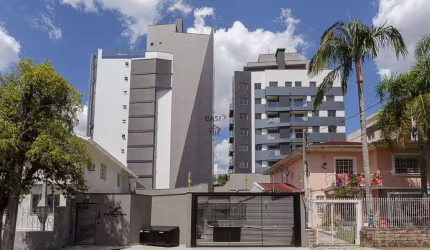 Cobertura com 3 suítes e 4 vagas de garagem