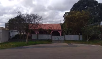 CASA 03 DORMITÓRIOS NO CAJURU