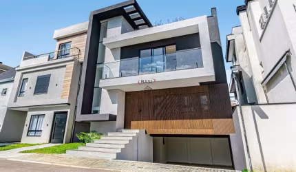 Casa em condomínio com 3 suítes