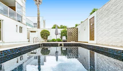 Casa com piscina no condomÍnio Le Parc, 4 suÍtes, 4 vagas