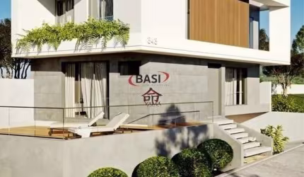 Terreno Exclusivo em Condomínio Fechado no Bairro Cabral.