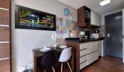 Studio a Venda no Centro de Curitiba - Porteira fechada
