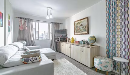 Apartamento á Venda no Centro de Curitiba, próximo mercado Municipal.