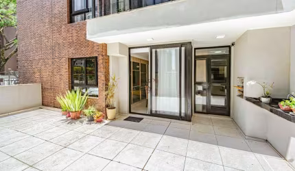APTO GARDEN, OPORTUNIDADE DE R$ 1.060.000,00 POR R$ 960.000,00 FACE NORTE COM 3 DORMITÓRIOS MOBILIADO NO BIGORRILHO
