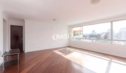 IDEAL PARA RETROFIT - Apartamento de 3 dormitorios a Venda no Merces, Curitiba