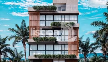 IN EXCLUSIVE HOME