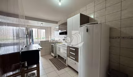 Apartamento com 2 quartos, Centro - Itajaí