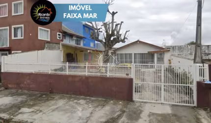 Casa com 3 quartos à venda na Rua Rio Grande do Sul, 237, Praia de Leste, Pontal do Paraná por R$ 520.000