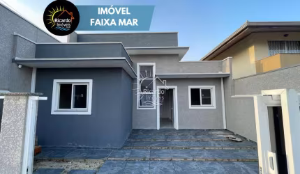 Casa com 3 quartos à venda na Rua Charles Muller, 98, Ipanema, Pontal do Paraná por R$ 570.000