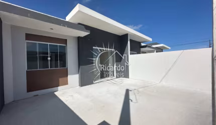 Casa com 2 quartos à venda na JOSELINA SÃO BONATO, 518, Balneário Monções, Matinhos, 55 m2 por R$ 319.000