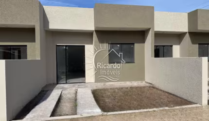 Casa com 2 quartos à venda na Claudio Carlos Garbelli, 311, Balneário Primavera, Pontal do Paraná por R$ 199.000