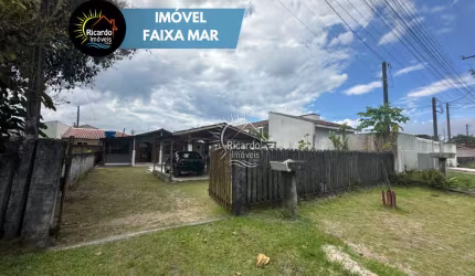 Terreno à venda na Avenida Niterói, 977, Grajaú, Pontal do Paraná por R$ 280.000
