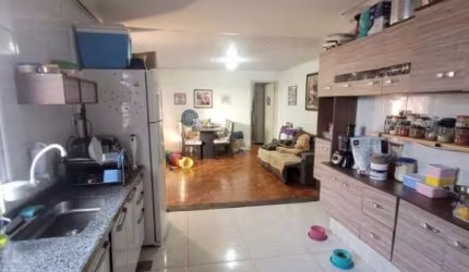 Casa com 1 quarto à venda no Jardim Pacaembu, Jundiaí , 342 m2 por R$ 640.000
