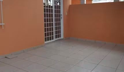 Casa com 2 quartos para alugar no Jardim das Tulipas, Jundiaí , 80 m2 por R$ 2.000