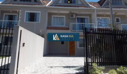 Sobrado á venda no Bairro São Braz.