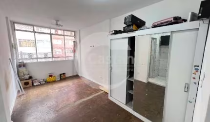 Apartamento com 1 quarto para alugar na Rua Oscar Cintra Gordinho, --, Liberdade, São Paulo, 37 m2 por R$ 1.200