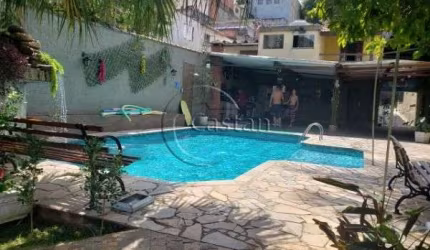 Casa com 7 quartos à venda na Rua Ipomeias, --, Vila Prudente, São Paulo, 236 m2 por R$ 1.100.000
