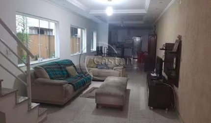 Casa com 3 quartos à venda na Rua 21 de Abril, --, Brás, São Paulo, 330 m2 por R$ 850.000