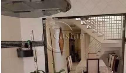 Casa com 4 quartos à venda na Rua Pedro Nolasco da Cunha, --, Jardim Avelino, São Paulo, 165 m2 por R$ 1.250.100