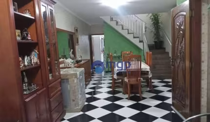 Sobrado para vender com 3 quartos, 240 m² - Vila Ede