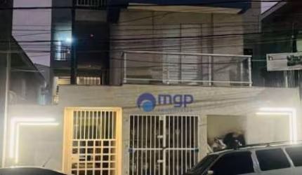 Apartamento de 1 dormitório com 29m² a 800 metros do metrô Parada Inglesa. Ensolarado, arejado e com privacidade.