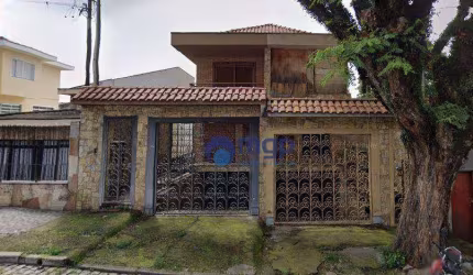 Sobrado com 3 dormitórios à venda, 255 m² - Vila Nivi