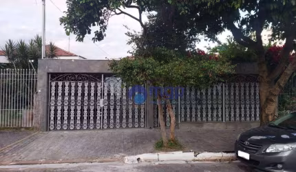 Casa com 3 dormitórios à venda, 8 vagas - Vila Maria