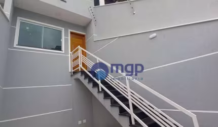 Sobrado novo com 3 dormitórios à venda, 100 m² - Vila Mazzei