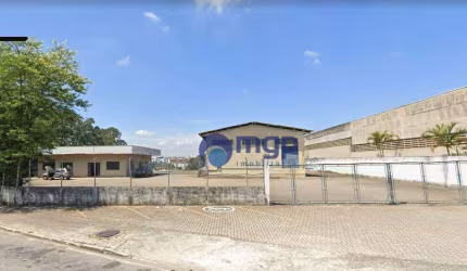 Galpão em Amplo Terreno em Guarulhos - 3.000 m² - Guarulhos/SP