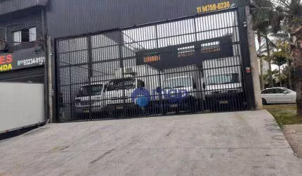 Galpão à Venda ou Locação às Margens da Rodovia Pres. Dutra - 400 m²  - Guarulhos/SP
