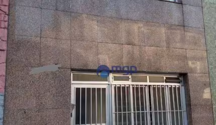 Sobrado com 4 quartos, à venda no Pari - 200 m² - São Paulo/SP