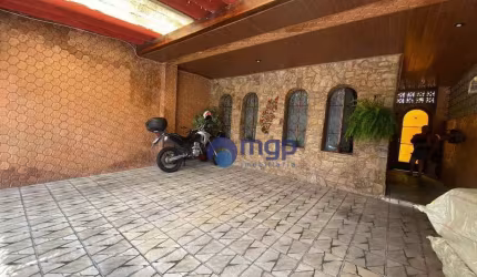 Sobrado com 3 suítes, à venda no Carandiru - 180 m² - São Paulo/SP