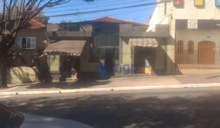 Imóvel para renda com 3 casas e 2 salões à venda, 230 m² por R$ 1.300.000 - Vila Gustavo - São Paulo/SP