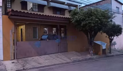 Sobrado com 5 dormitórios à venda, 275 m² por R$ 795.000,00 - Cidade Parque Alvorada - Guarulhos/SP
