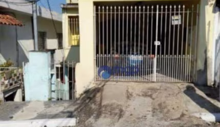 Imóvel com 3 casas à venda, 152 m² - Vila Medeiros