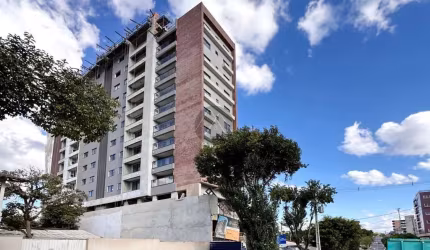 Apartamento com suite a venda no Centro de São José dos Pinhais.