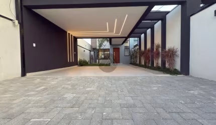 Sobrado Alto Padrão a venda no Boneca do Iguaçu em São José dos Pinhais.